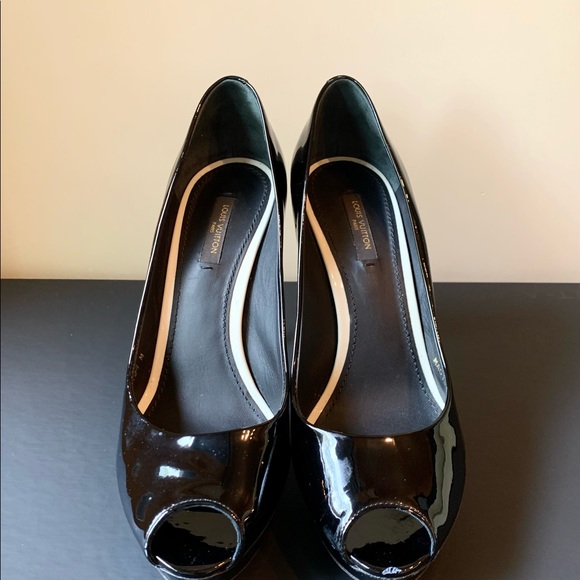 Louis Vuitton Eyeliner Peep Toe Platform Pumps - Picture 2 of 10